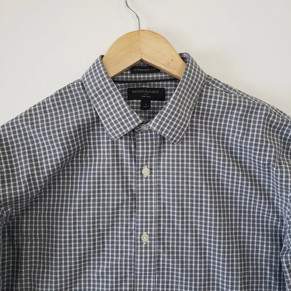 Banana Republic Mens L Non Iron Standard Fit Shirt Navy White Micro Check Office